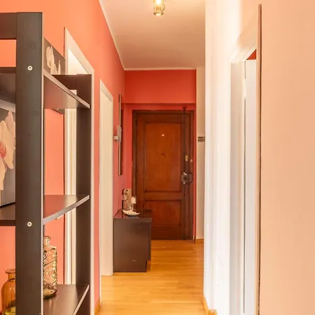 Sofia's Dreamy Haven Apartment